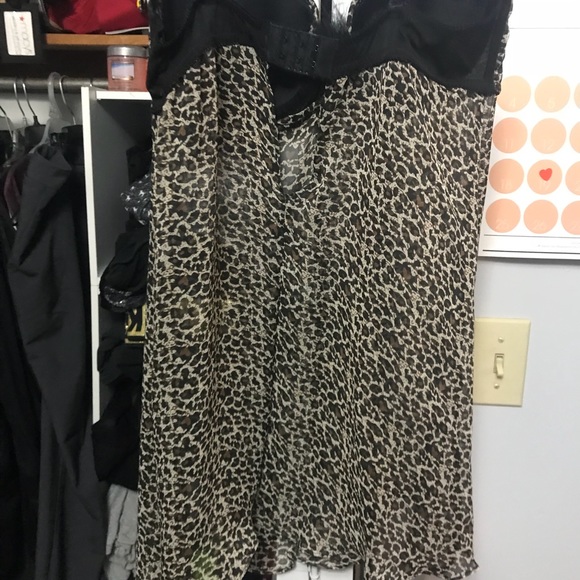 Nightgown - Picture 4 of 5